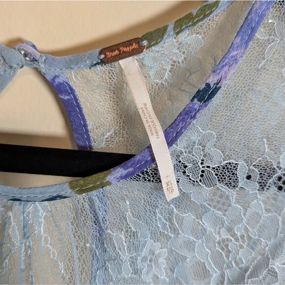 Free People Blue Floral Lace Long Sleeve Crop Top Blouse - Picture 8 of 10